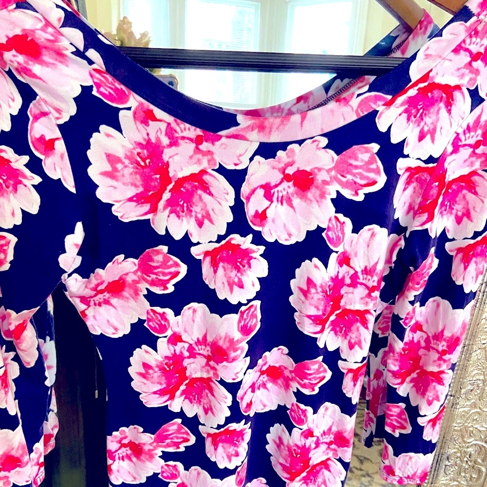 Beautiful off the shoulder boutique shirt